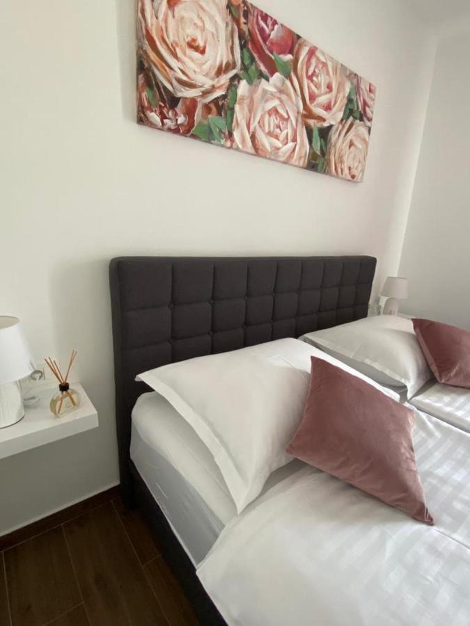 Villa Moon Trogir Eksteriør billede