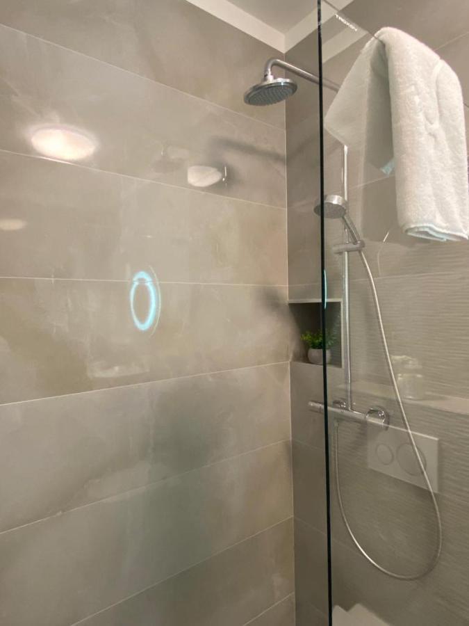 Villa Moon Trogir Eksteriør billede