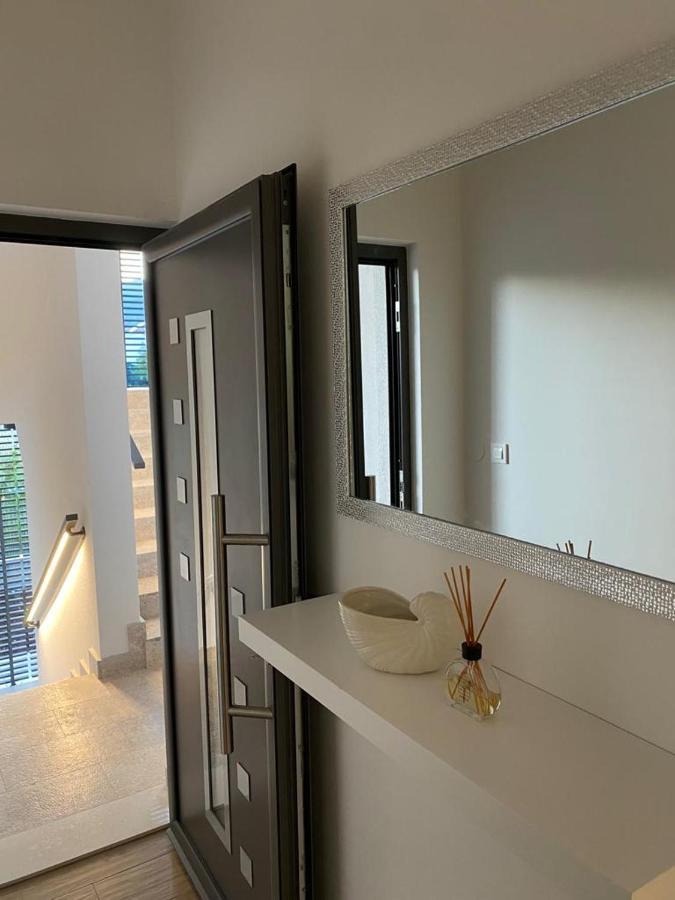 Villa Moon Trogir Eksteriør billede